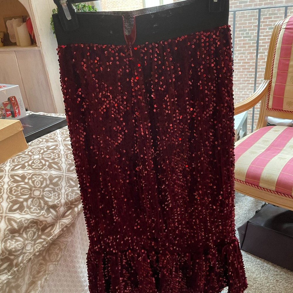 RED SEQUIN SKIRT WITH STRECH WAIST -ruffle bottom